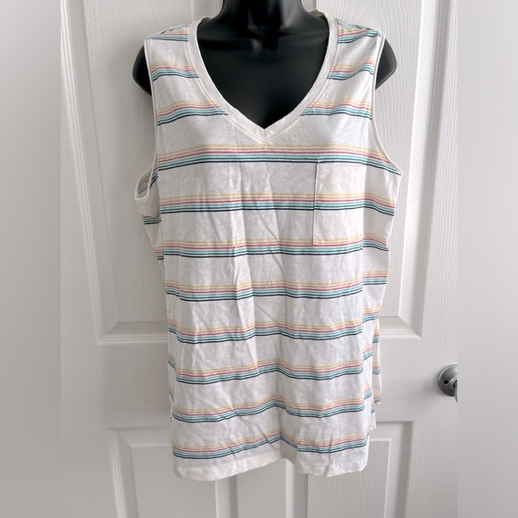 Striped tank, rainbow tank for summer, plus size tank - Picture 1 of 4